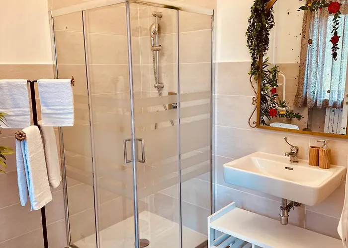 Tiche Πανσιόν 4*