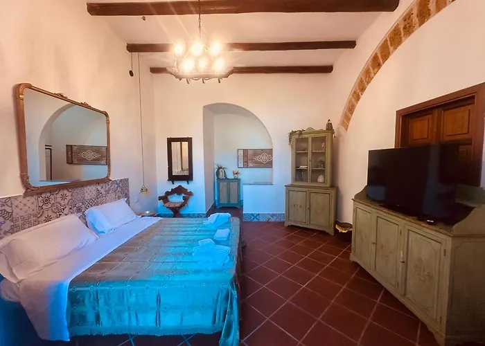 Tiche Πανσιόν