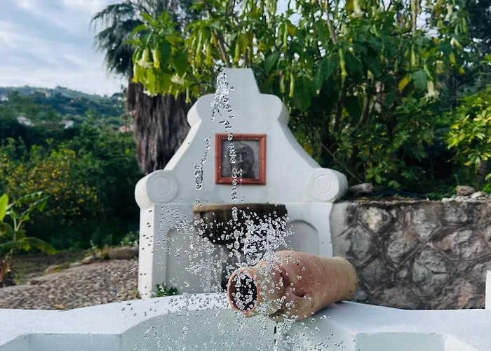 Гостевой дом Tiche Чефалу